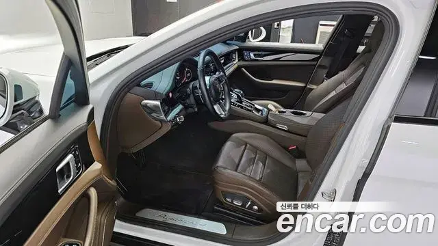 Porsche Panamera 2020 — Şəkil 13/20