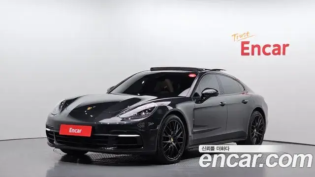 Porsche Panamera 2018 — Şəkil 11/20