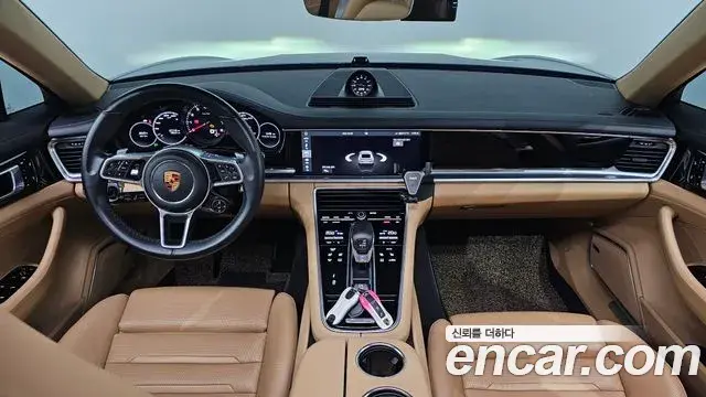Porsche Panamera 2018 — Şəkil 19/20