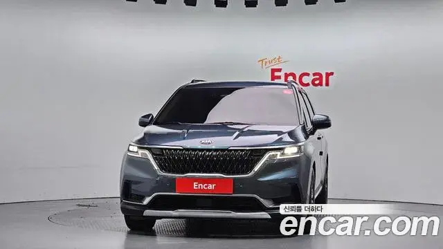 Kia Carnival 2021 — Фото 3/20