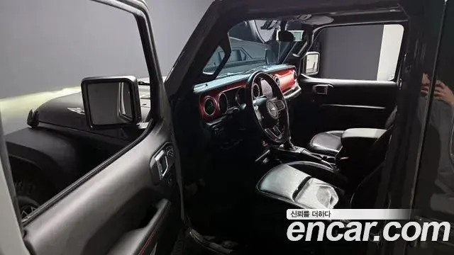 Jeep Wrangler 2022 — Photo 6/20