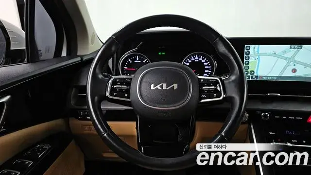 Kia Carnival 2022 — Фото 13/20