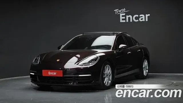 Porsche Panamera 2020 — ფოტო 10/20