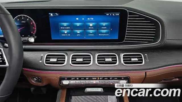 Mercedes-Benz GLE-Class 2025 — ფოტო 12/20