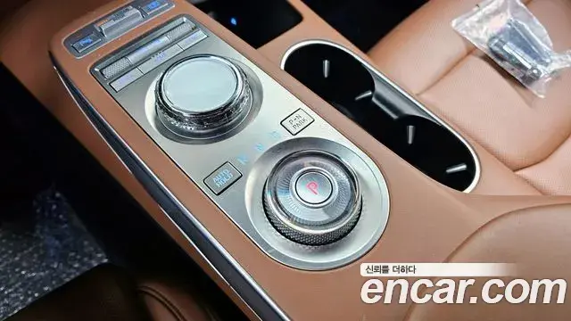 Genesis GV70 2021 — Şəkil 7/20