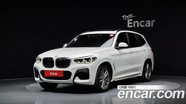 BMW X3 2018 — Фото 1/20