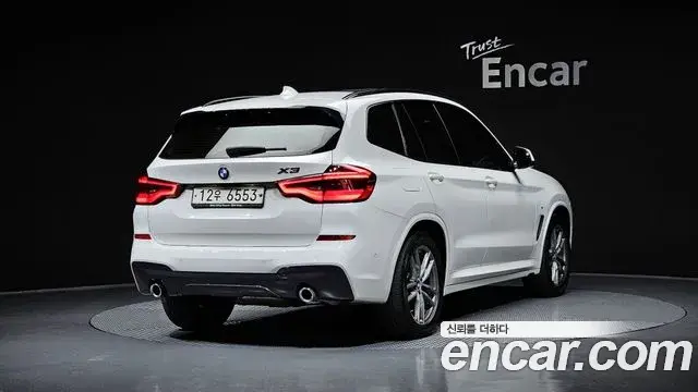 BMW X3 2018 — Фото 2/20