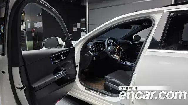 Mercedes-Benz C-Class 2022 — Фото 11/20