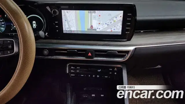 Kia K5 2021 — Şəkil 17/20