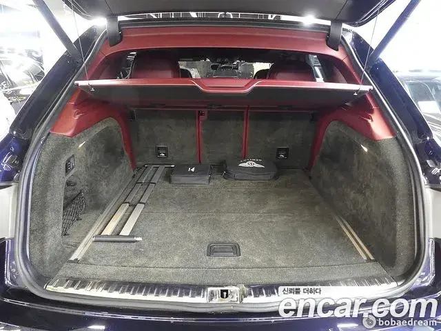 Bentley Bentayga 2020 — Şəkil 19/20