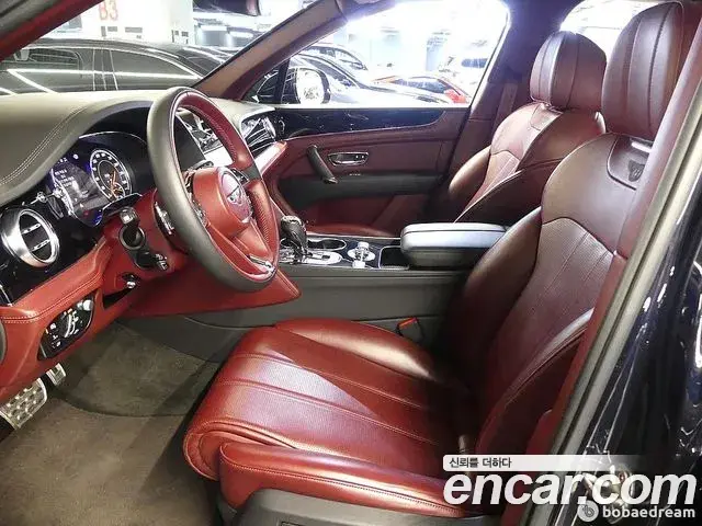 Bentley Bentayga 2020 — Şəkil 11/20