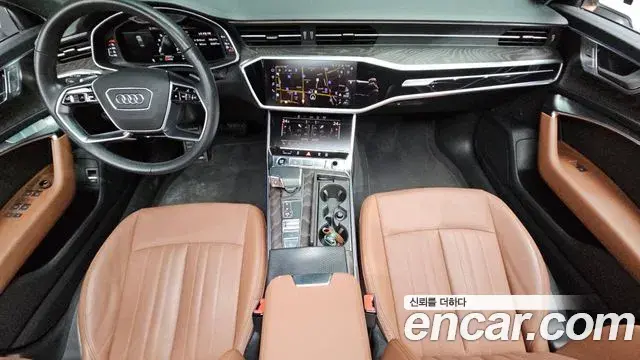 Audi A6 2022 — ფოტო 14/20