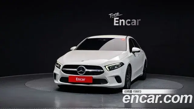 Mercedes-Benz A-Class 2022 — Фото 3/20