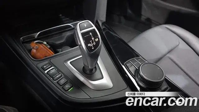 BMW 4 Series 2019 — Photo 10/20