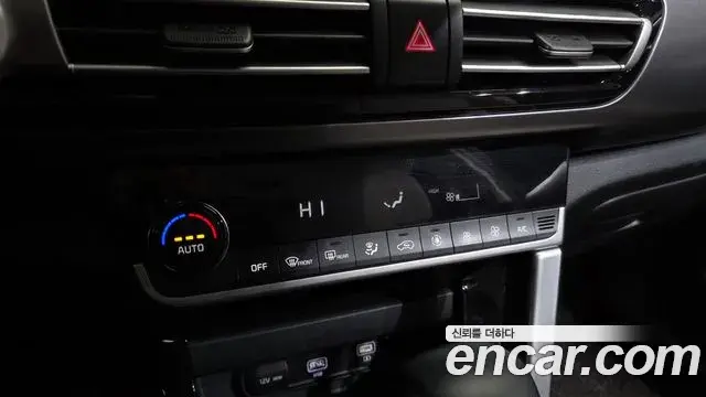 Kia Seltos 2021 — ფოტო 3/20
