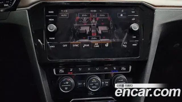 Volkswagen Passat GT 2018 — ფოტო 12/20