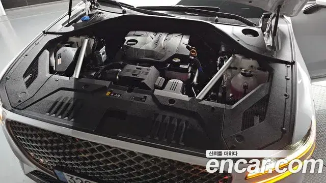 Genesis GV70 2022 — ფოტო 7/20