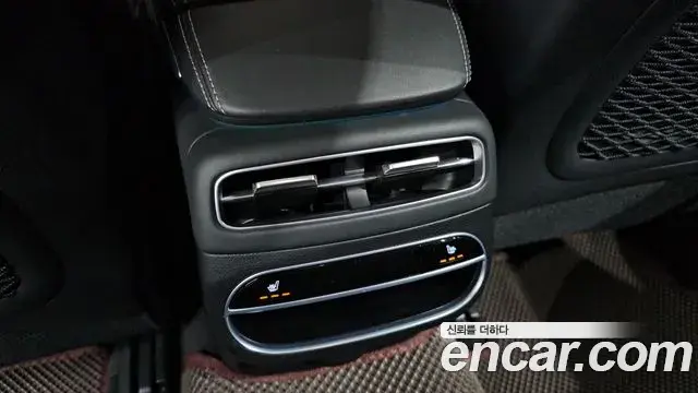 Genesis GV70 2022 — ფოტო 5/20