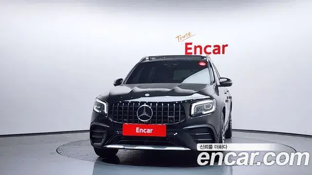Mercedes-Benz GLB-Class 2021 — Şəkil 16/20