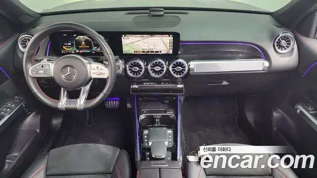 Mercedes-Benz GLB-Class 2021 — Şəkil 18/20