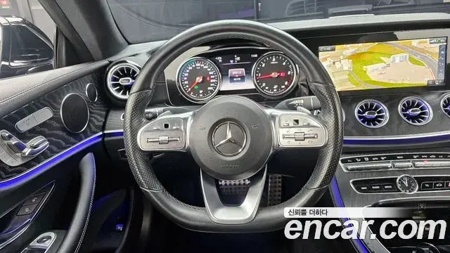 Mercedes-Benz E-Class 2019 — ფოტო 4/20
