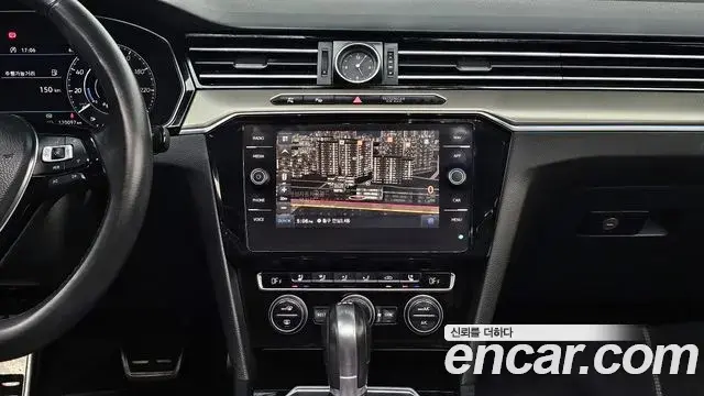 Volkswagen Arteon 2019 — Şəkil 10/20