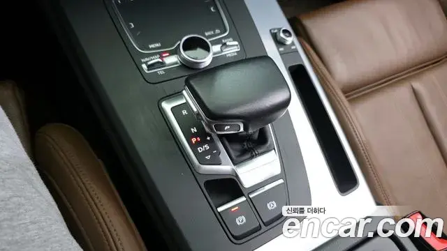 Audi Q5 2020 — Photo 15/20