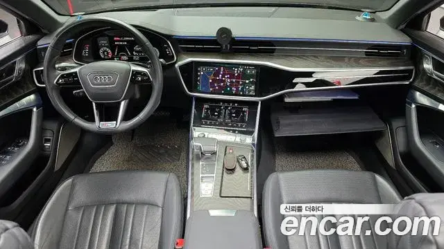 Audi A6 2021 — Photo 3/20