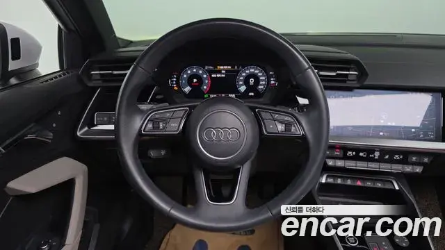 Audi A3 2023 — Şəkil 14/20