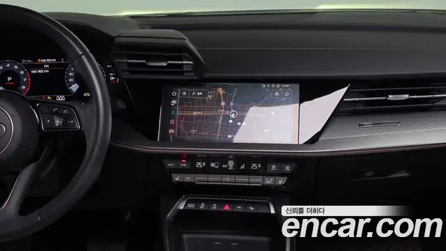 Audi A3 2023 — Şəkil 15/20