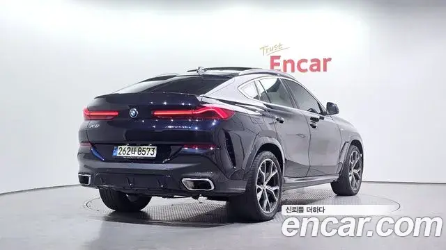 BMW X6 2023 — Photo 14/20