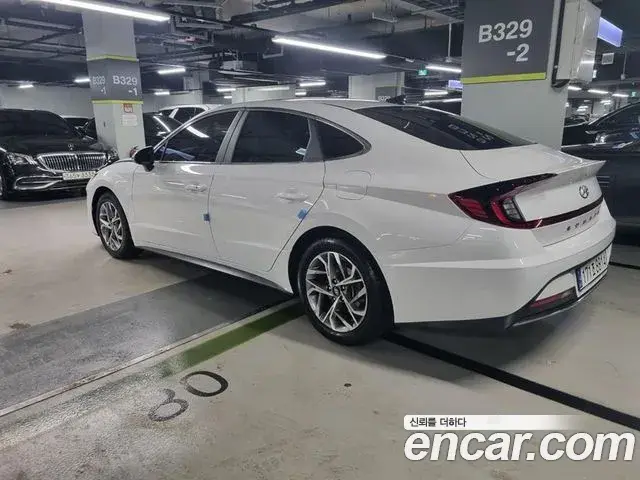 Hyundai Sonata 2021 — Фото 3/20