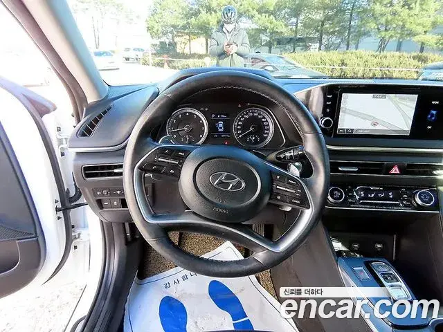 Hyundai Sonata 2021 — Фото 7/20