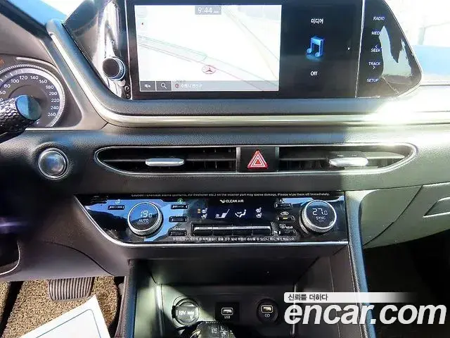 Hyundai Sonata 2021 — Фото 12/20