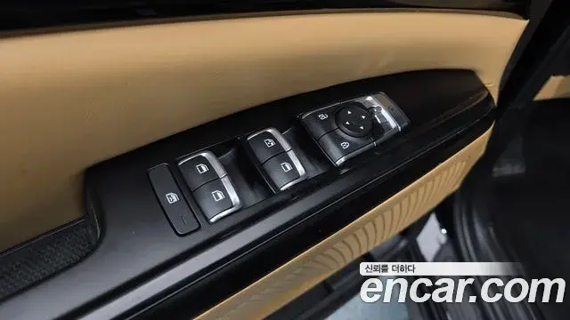 Kia Carnival 2022 — Фото 10/20