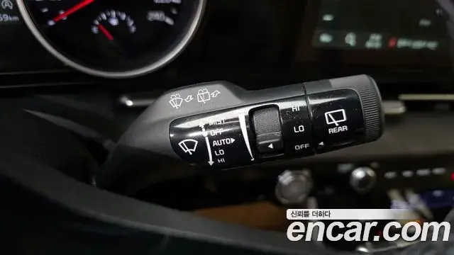 Kia Carnival 2022 — Фото 12/20