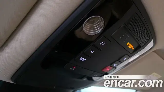 Kia Carnival 2022 — Фото 15/20