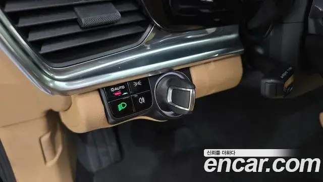 Porsche Panamera 2021 — Şəkil 15/20