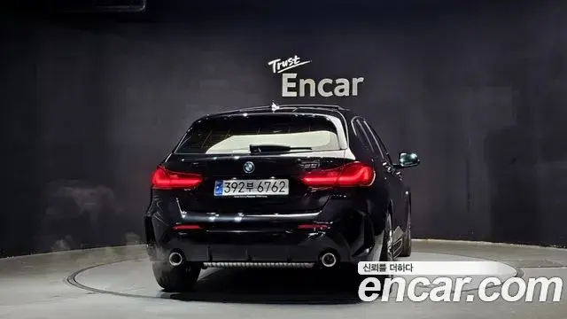 BMW 1 Series 2024 — ფოტო 16/20