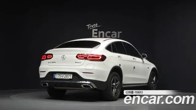Mercedes-Benz GLC-Class 2021 — ფოტო 16/20