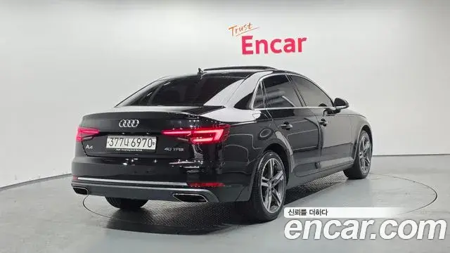 Audi A4 2019 — ფოტო 11/20