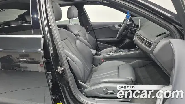Audi A4 2019 — ფოტო 12/20