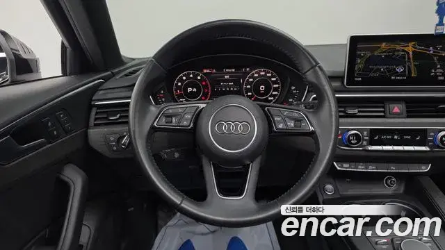 Audi A4 2019 — ფოტო 2/20