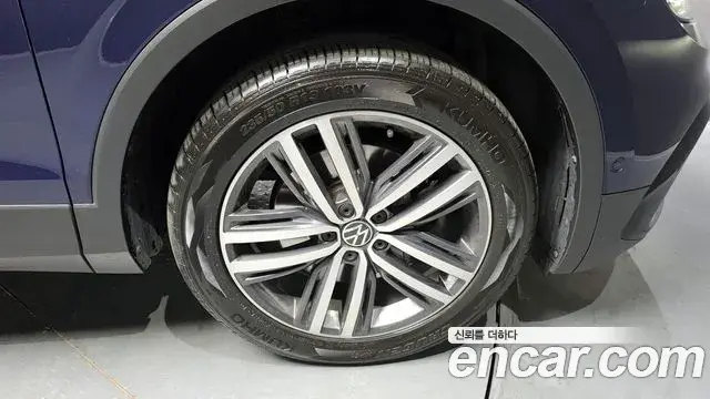 Volkswagen Tiguan Allspace 2022 — Şəkil 19/20