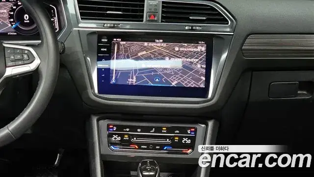 Volkswagen Tiguan Allspace 2022 — Şəkil 11/20