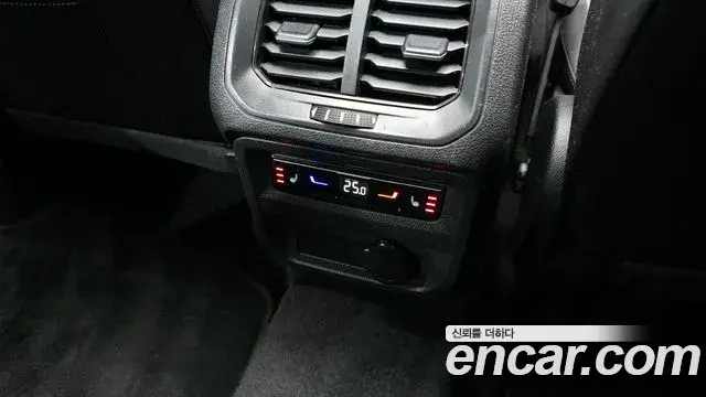 Volkswagen Tiguan Allspace 2022 — Şəkil 12/20