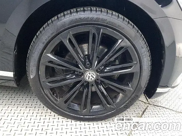 Volkswagen Passat GT 2018 — Şəkil 3/20