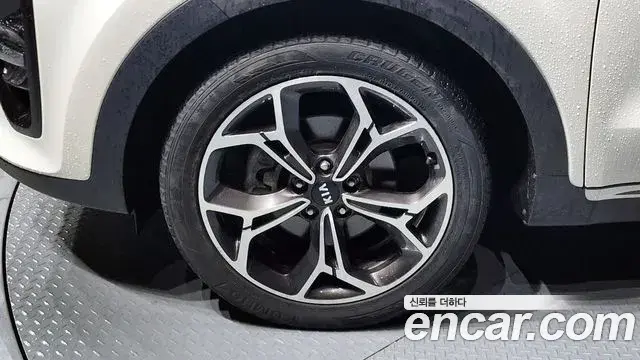 Kia Sportage The Bold 2020 — Şəkil 12/20