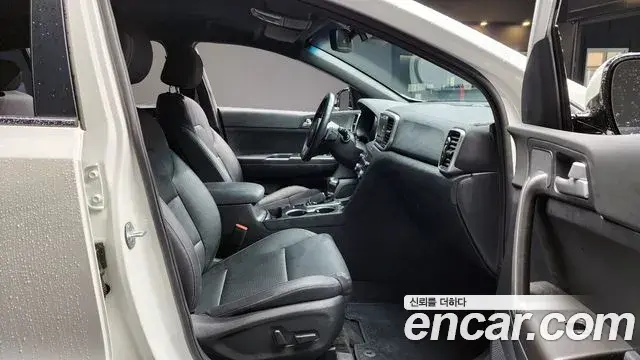 Kia Sportage The Bold 2020 — Şəkil 16/20