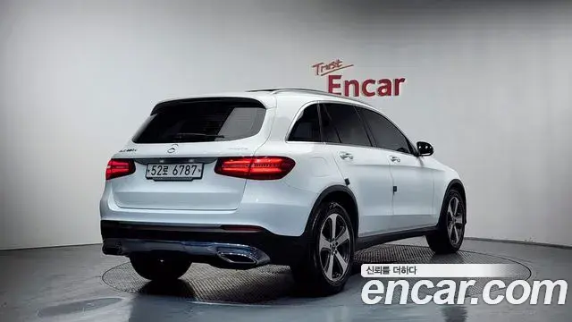 Mercedes-Benz GLC-Class 2018 — Фото 2/20